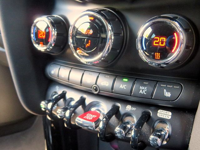 MINI JCW 3 Dr
