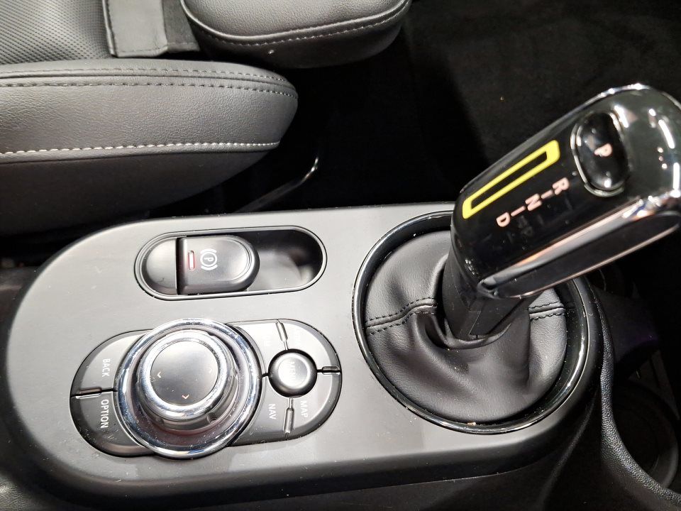 MINI Cooper SE