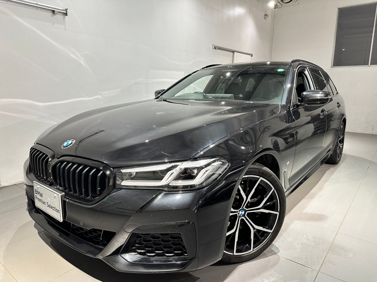 523d xDrive Touring M Sport