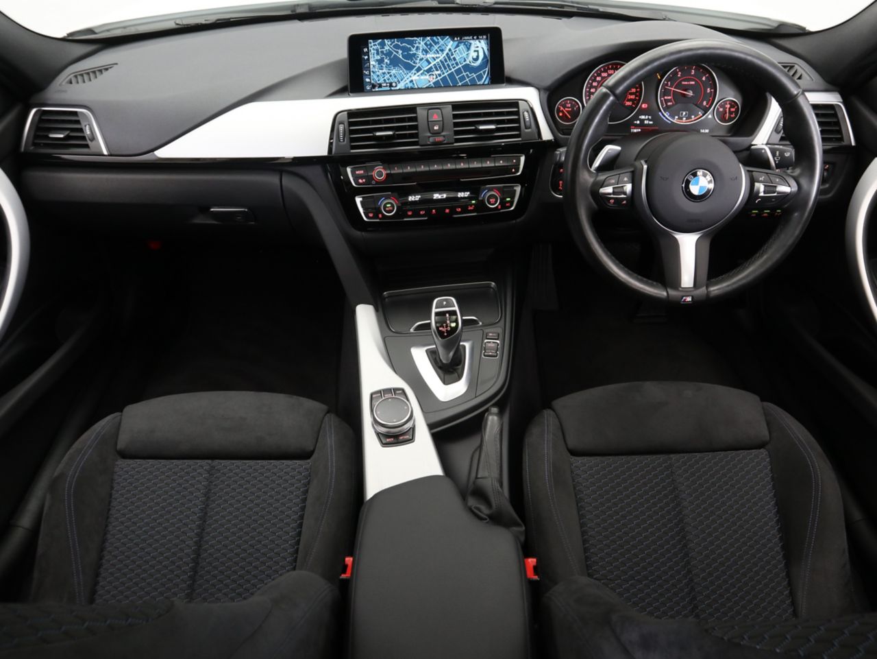 320D TOURING RHD