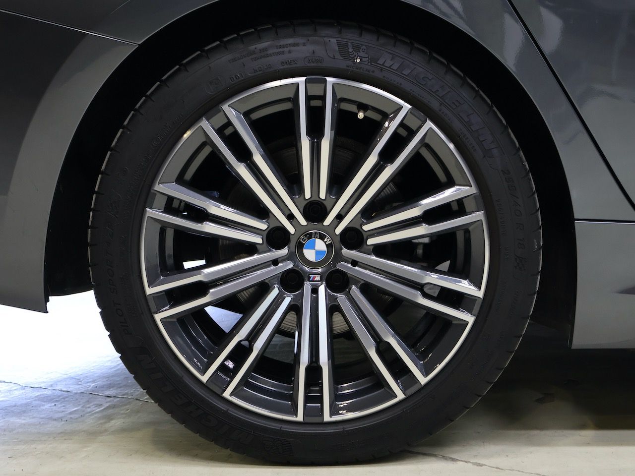 G21 320d xDrive Touring RHD