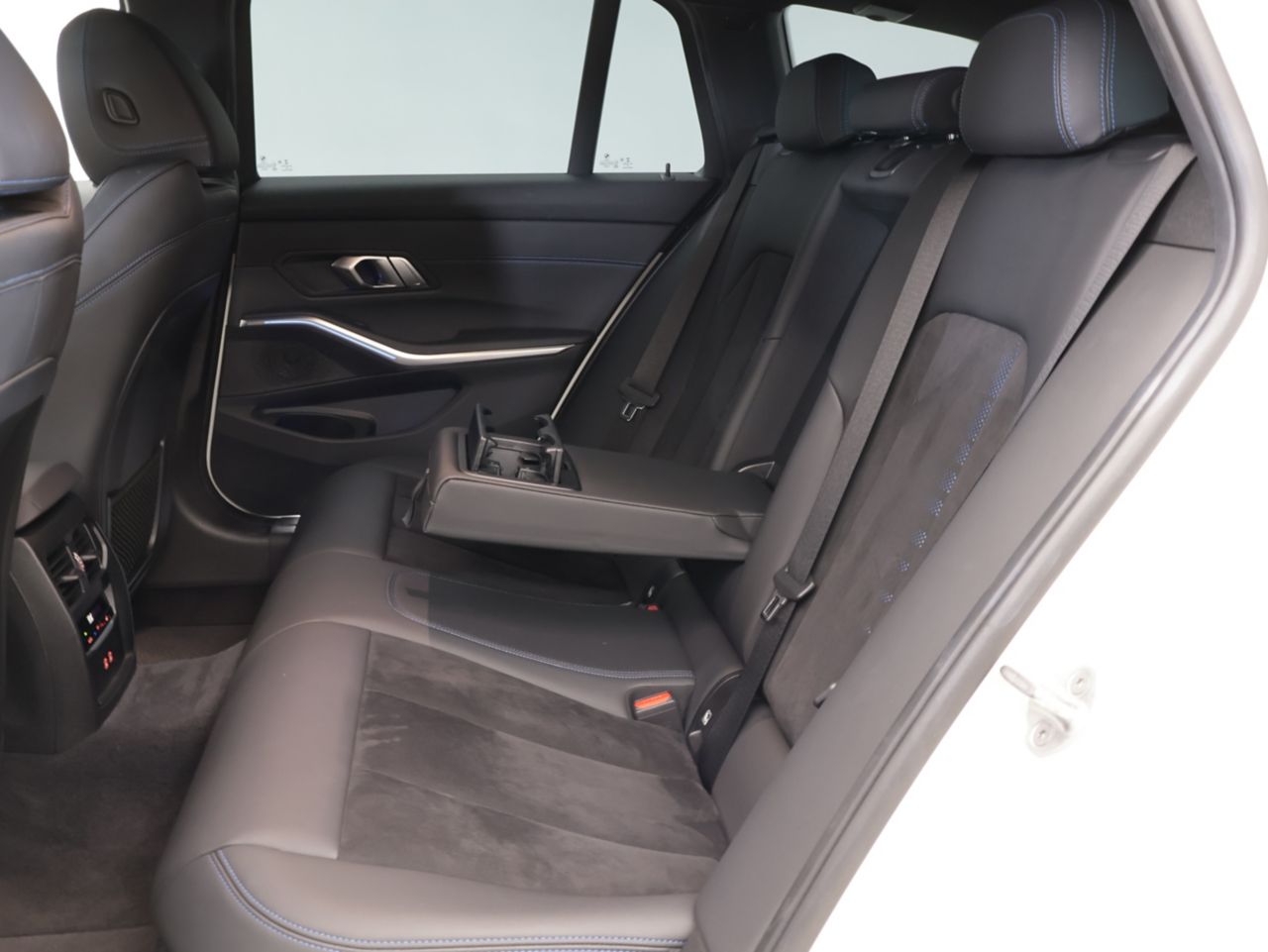 G21 320d xDrive Touring RHD