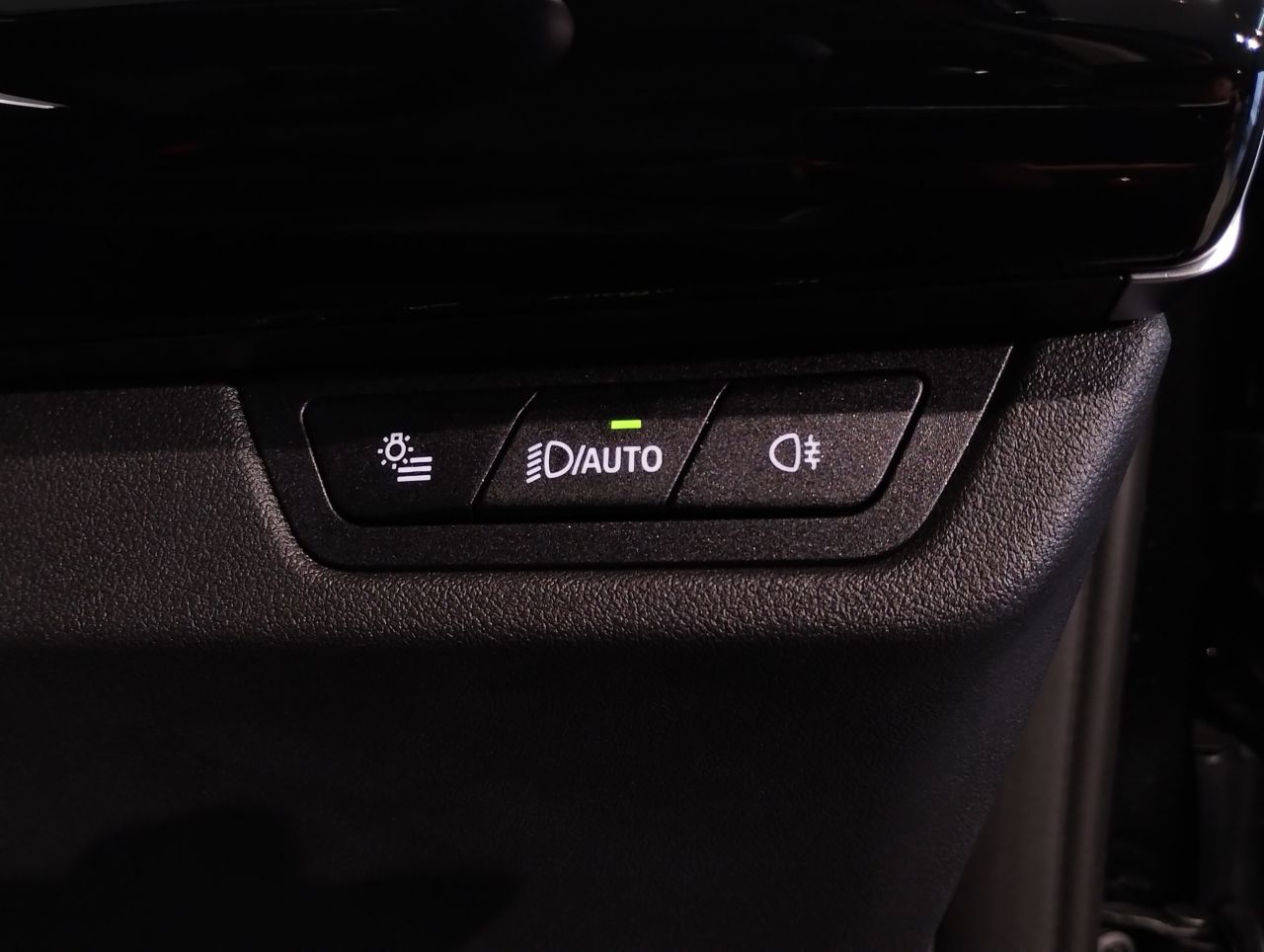 U11 iX1 xDrive30