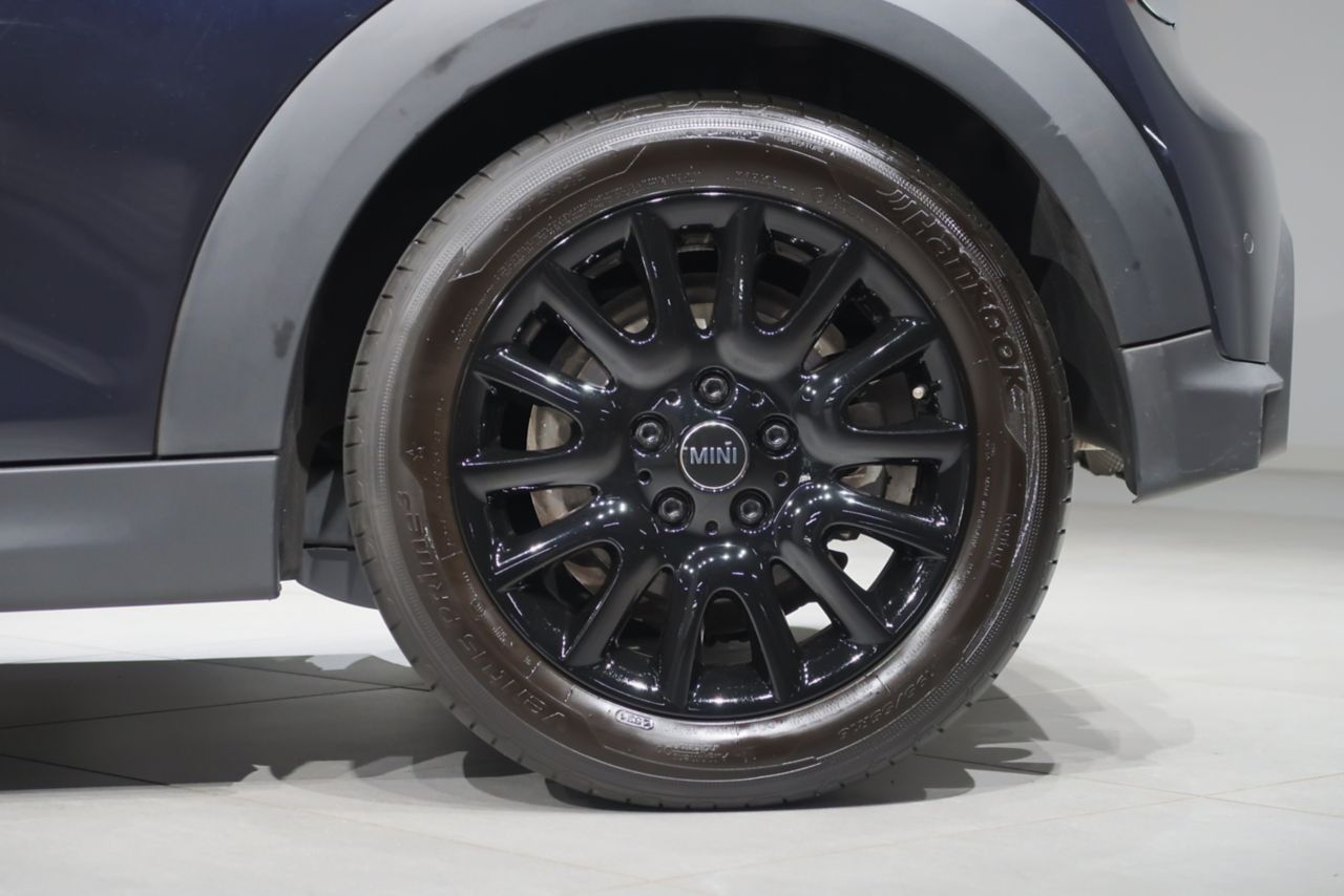 MINI Cooper F56 RHD