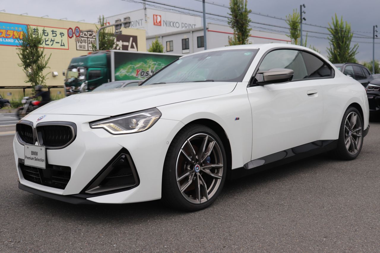 M240i xDrive Coupé RHD