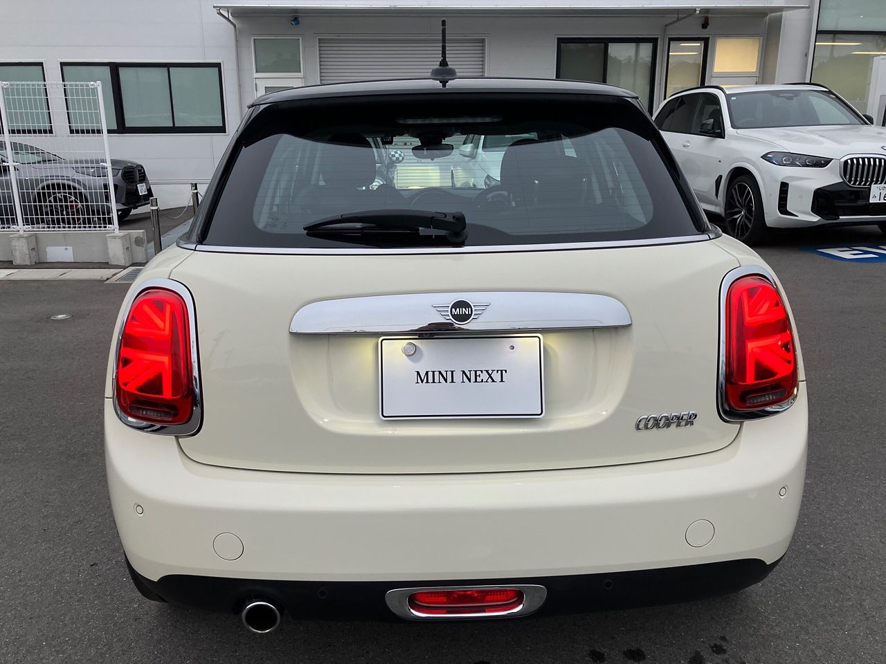 F55 MINI Cooper 5-Door Hatch LCI