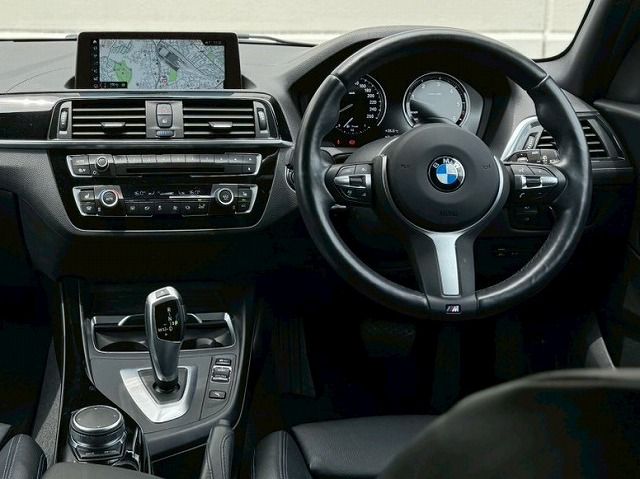 118D 5DOOR RHD