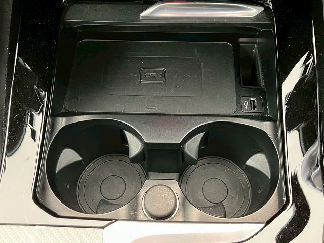 X4 M RHD