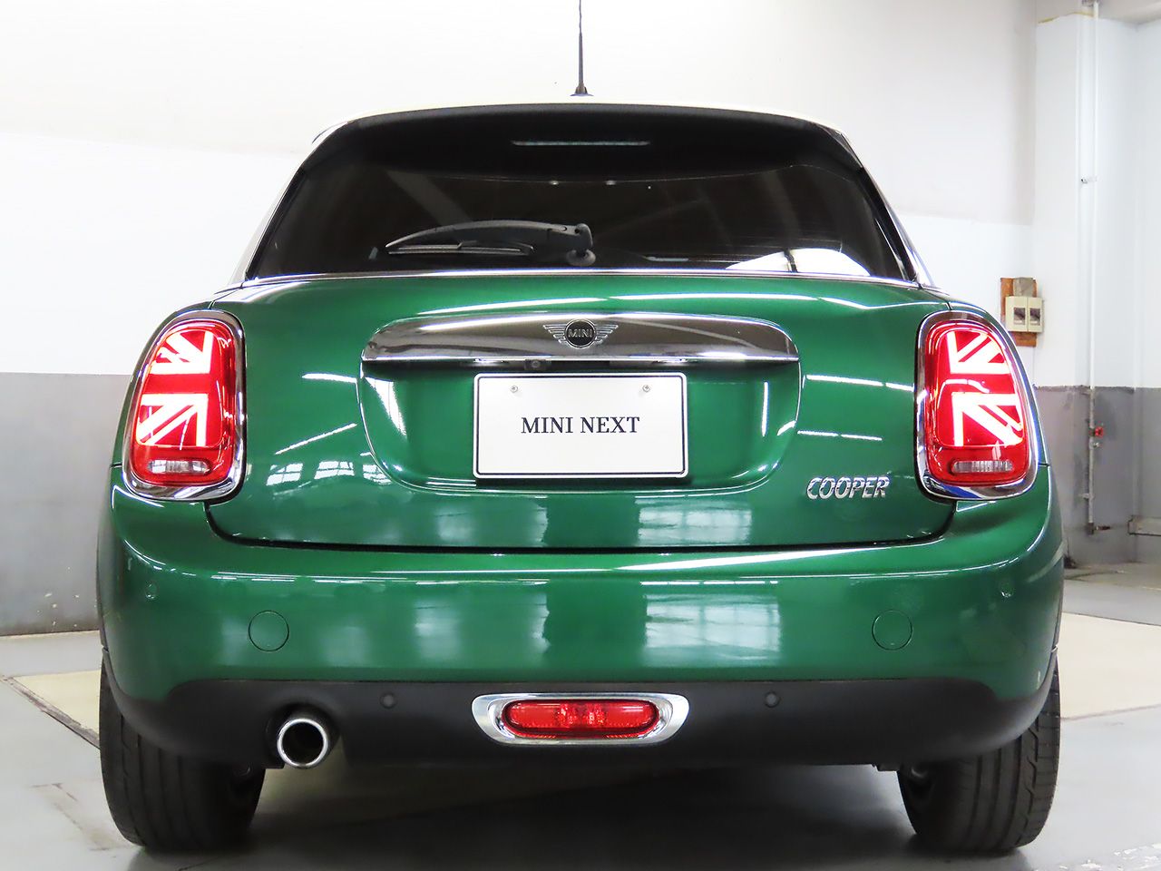 F55 MINI Cooper 5-Door Hatch LCI