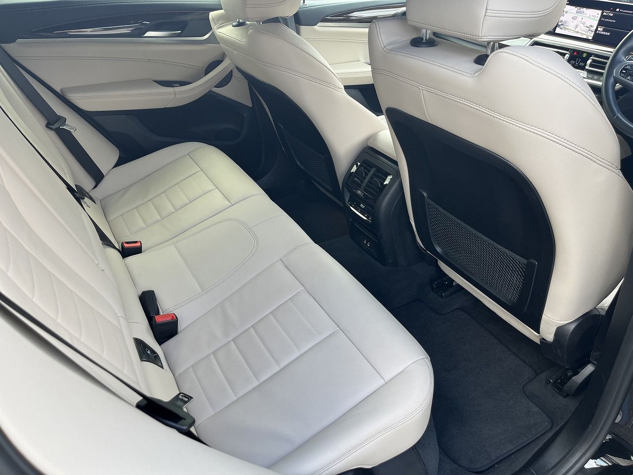 X4 xDrive20d RHD