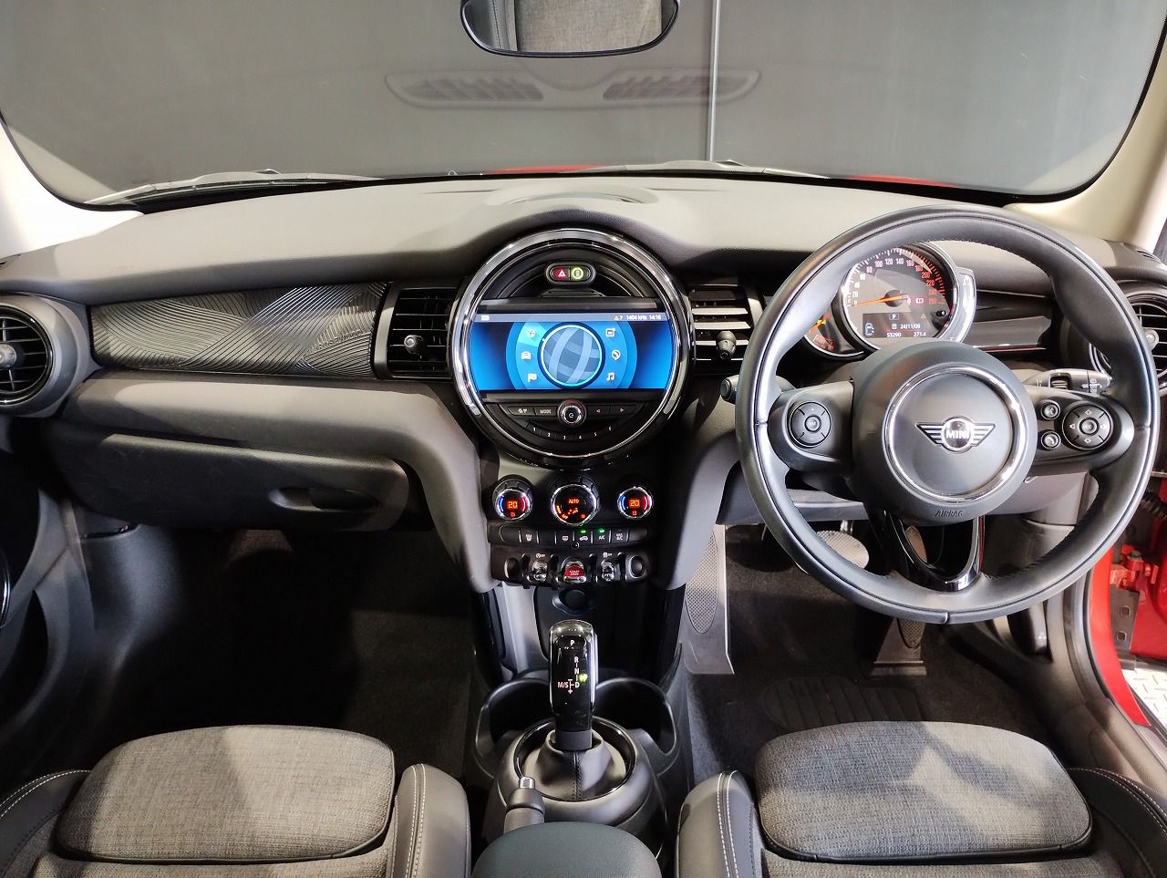 F55 MINI Cooper 5-Door Hatch LCI