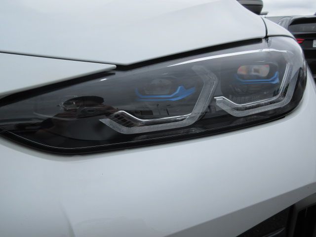 G26 i4 M50 RHD