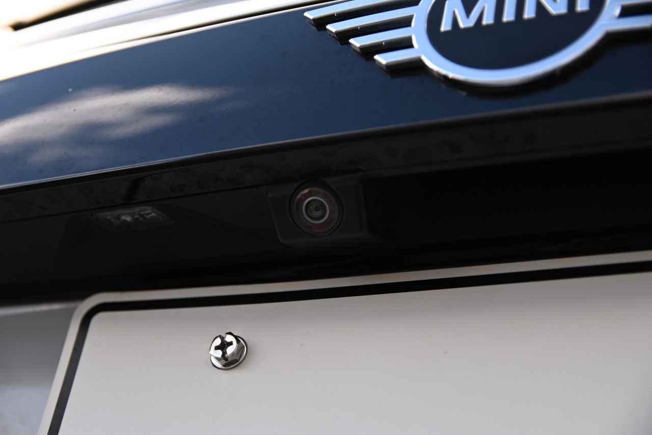 MINI CROSSOVER COOPER D