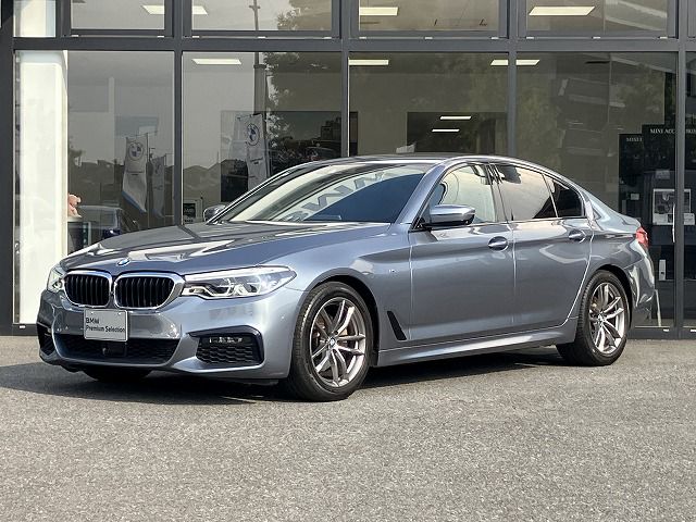 G20 320i Saloon RHD TU