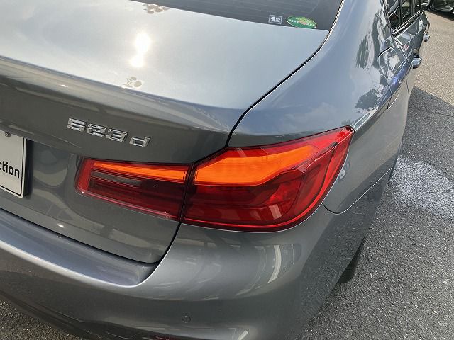 G20 320i Saloon RHD TU