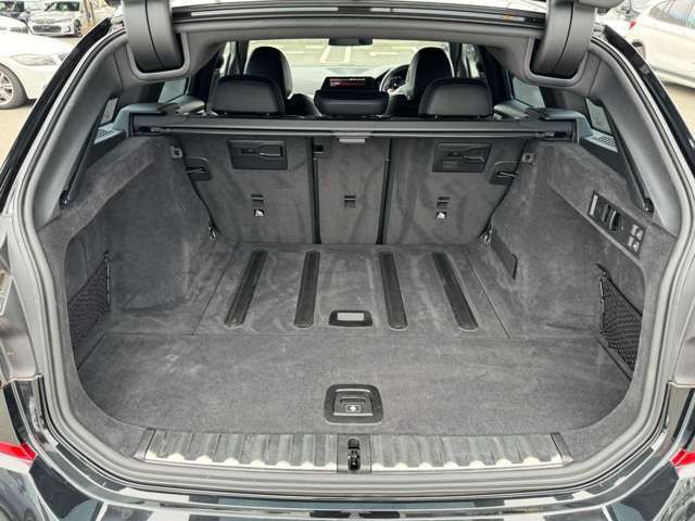 G21 320d xDrive Touring RHD