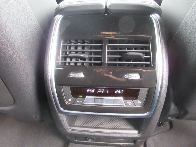 X5 xDrive40d RHD