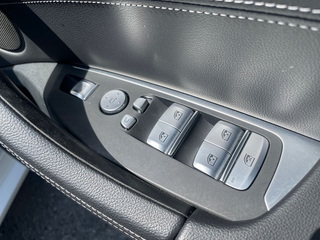 G01 X3 M40d RHD LCI ZA