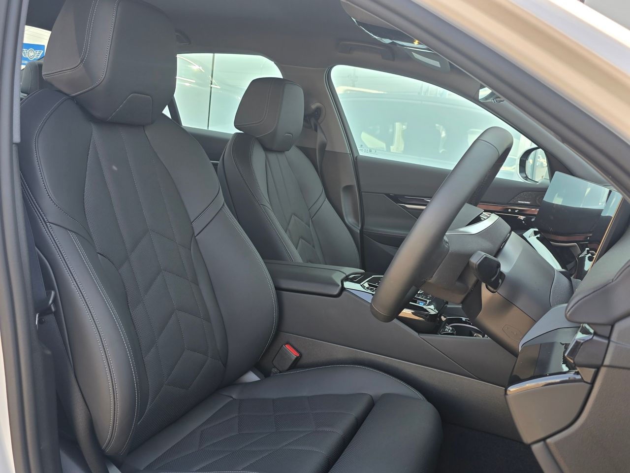 BMW i5 eDrive40 Sedan RHD