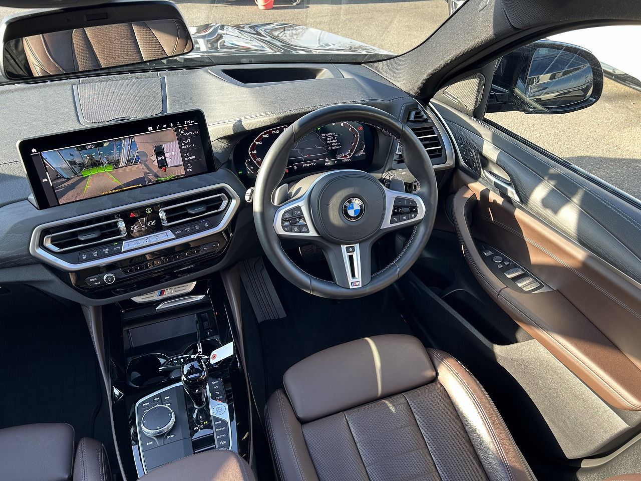 G02 X4 M40i RHD LCI
