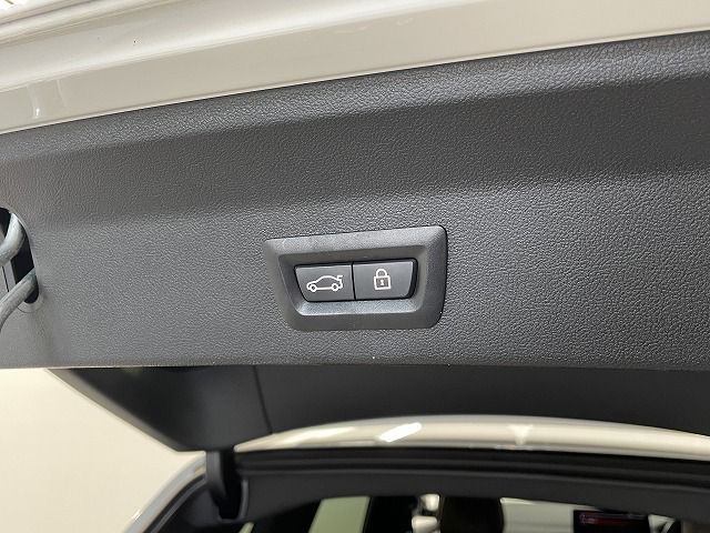 G01 X3 xDrive20d RHD ZA LCI