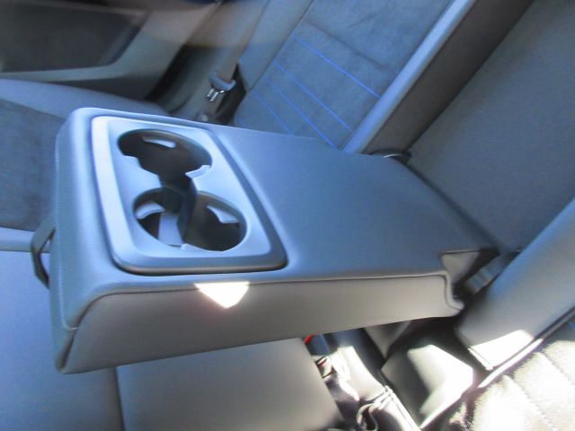 iX2 xDrive30 MSP