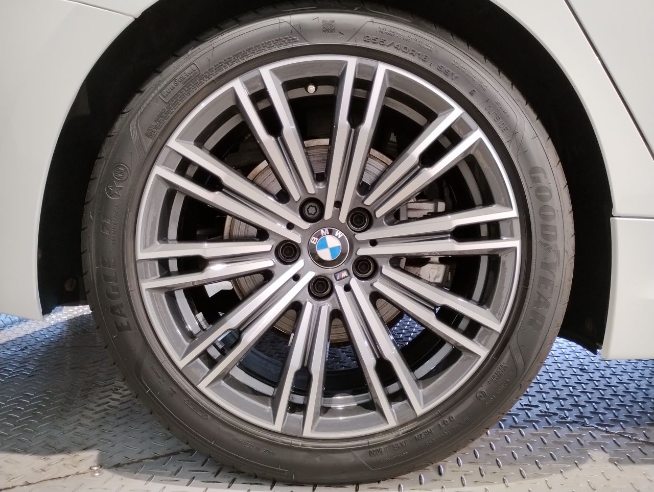 G21 318i Touring