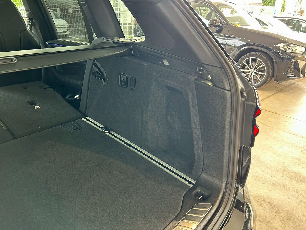 G01 X3 M40d RHD LCI ZA