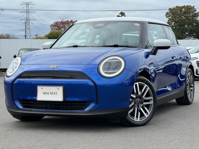 MINI COOPER (3-DOOR) E