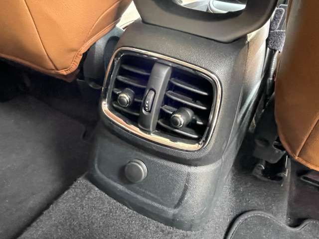 MINI CROSSOVER COOPER D
