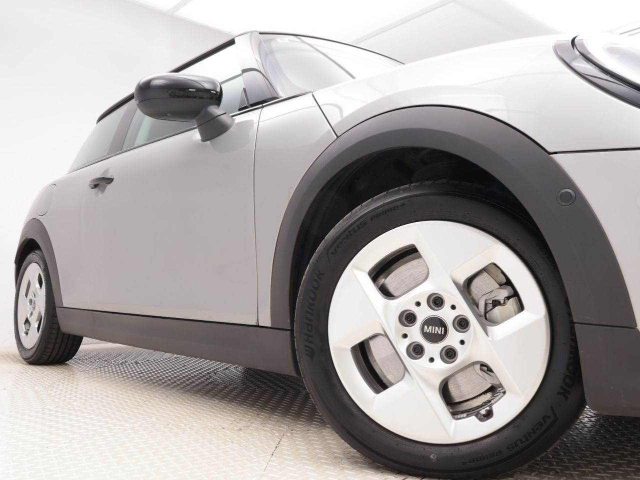 F66 MINI Cooper C 3Dr