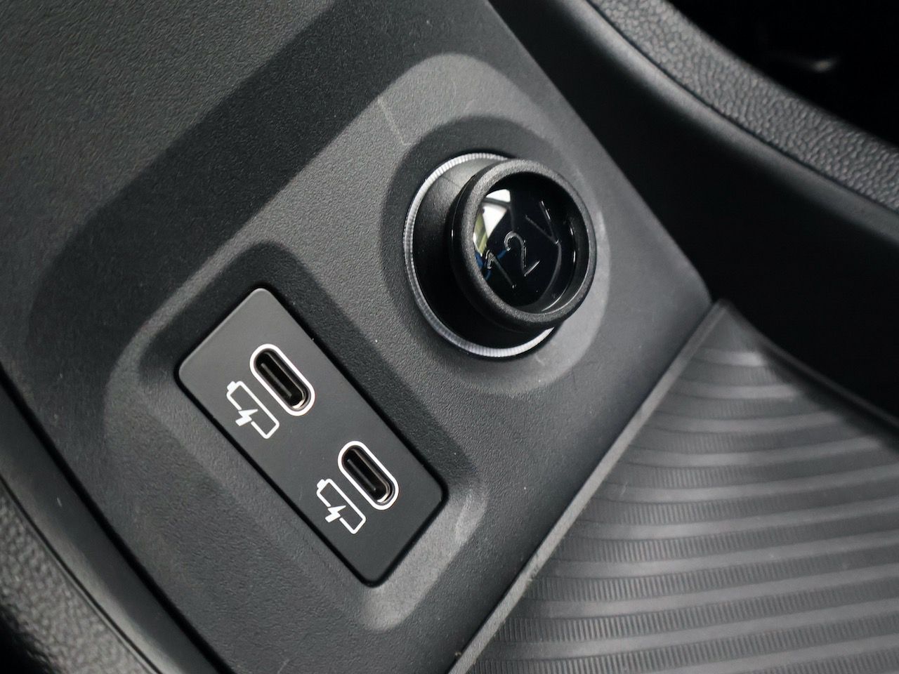 F66 MINI Cooper C 3Dr