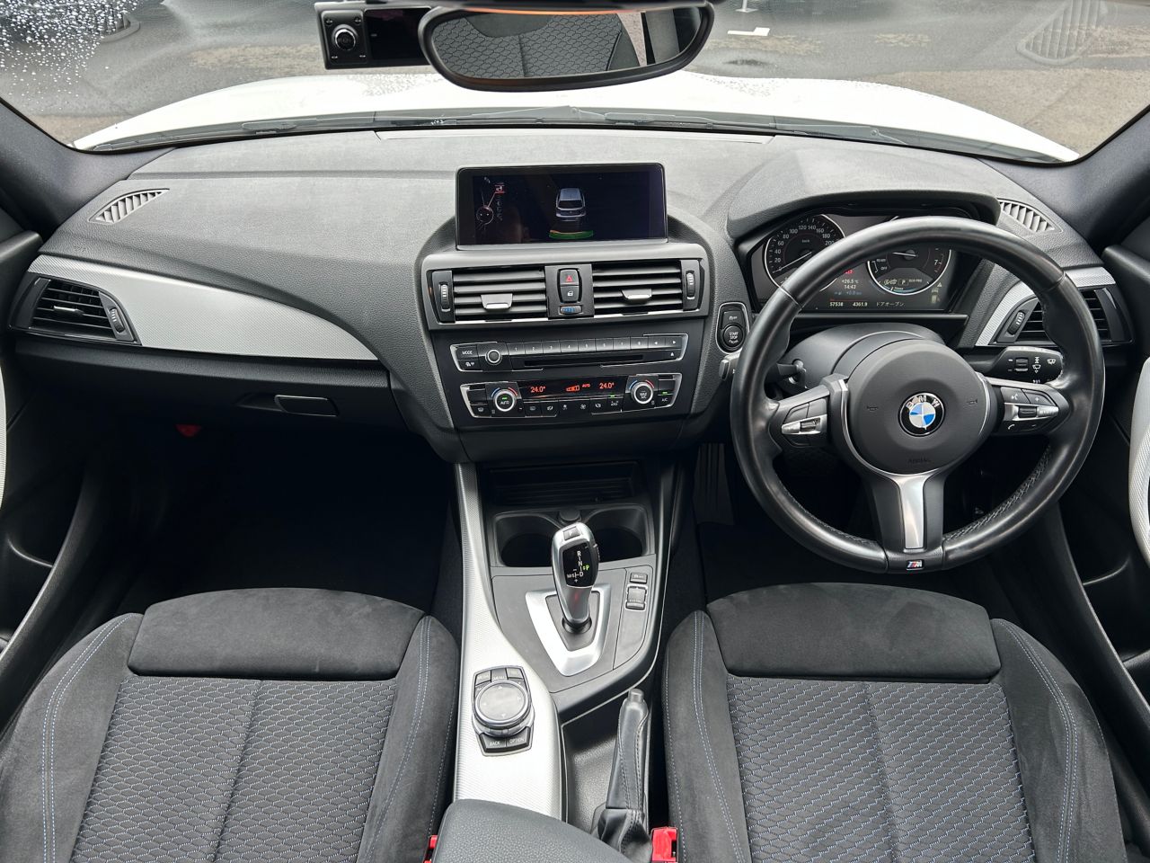 116I 5DOOR RHD
