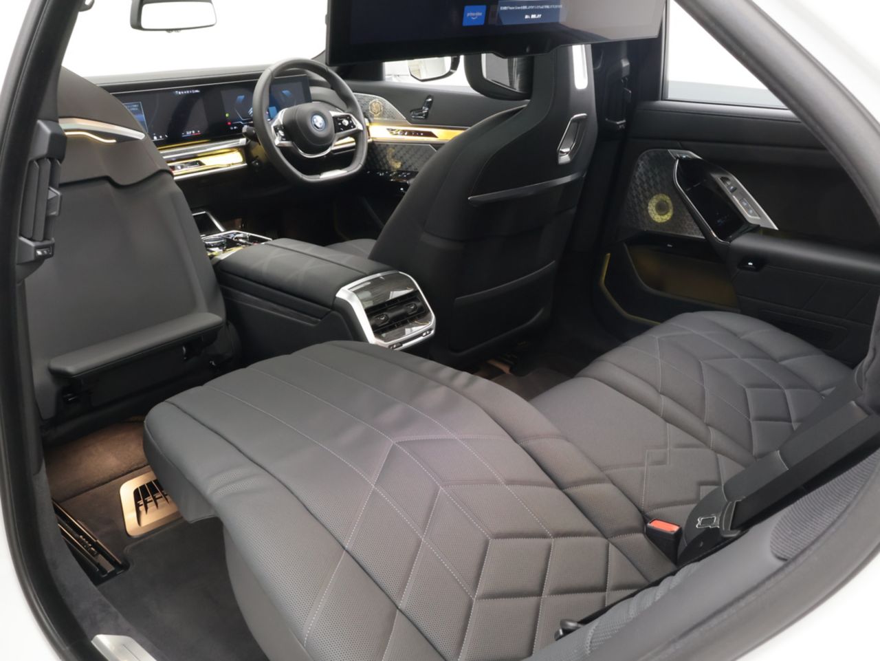 BMW i7 eDrive50 Sedan RHD