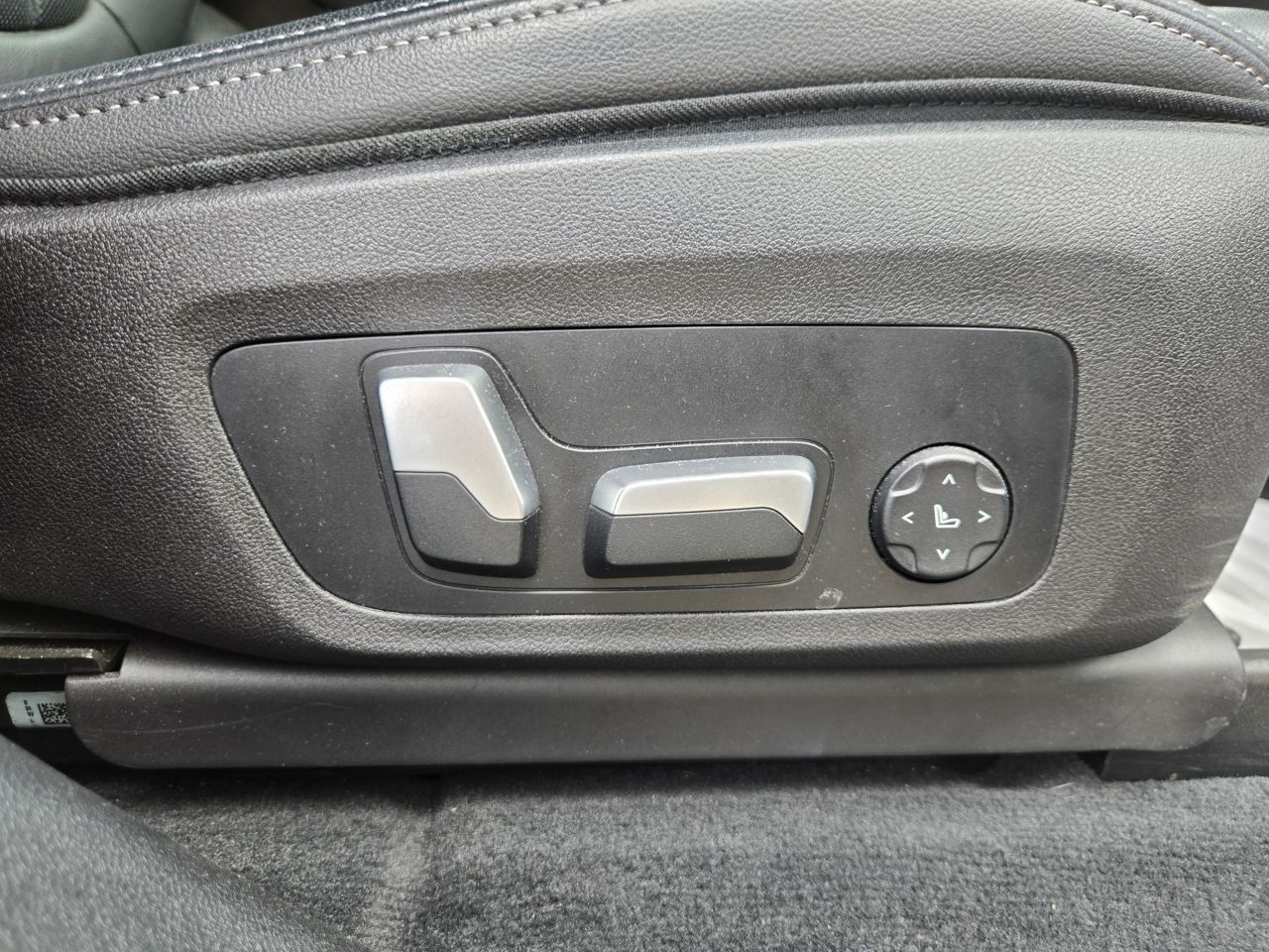 X4 xDrive20d RHD