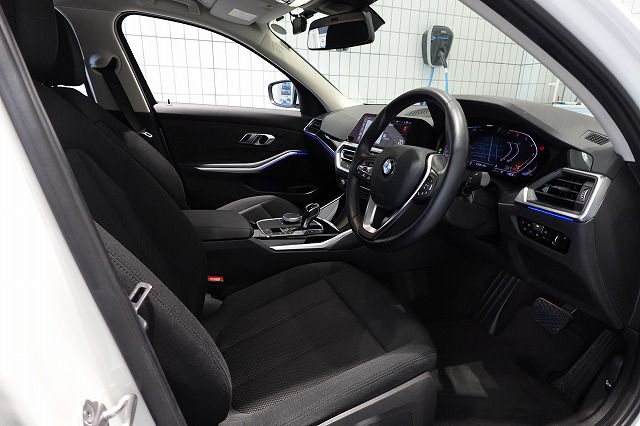 G20 318i Saloon RHD MX