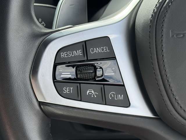 G29 z4 sDrive20i RHD