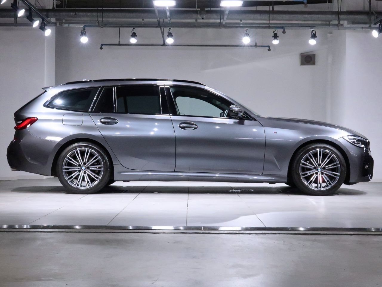 G21 320d xDrive Touring RHD