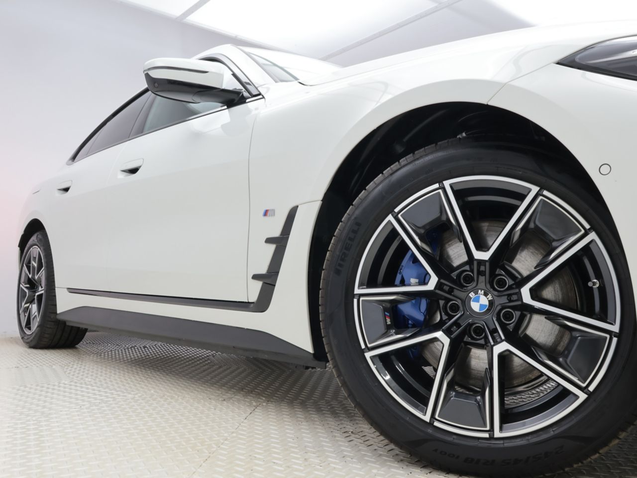 G26 i4 eDrive 40 LCI