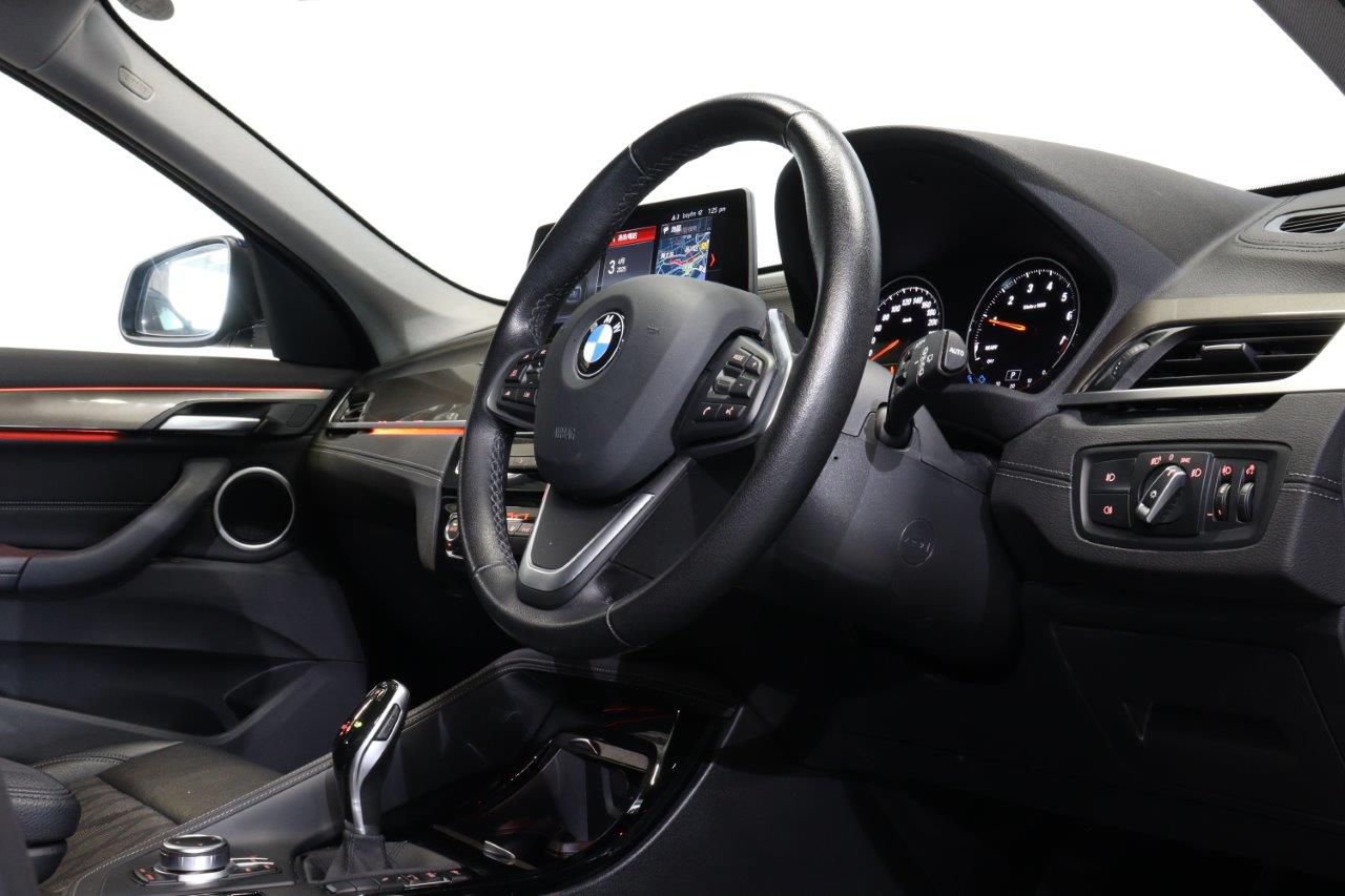 X1 sDrive18i RHD