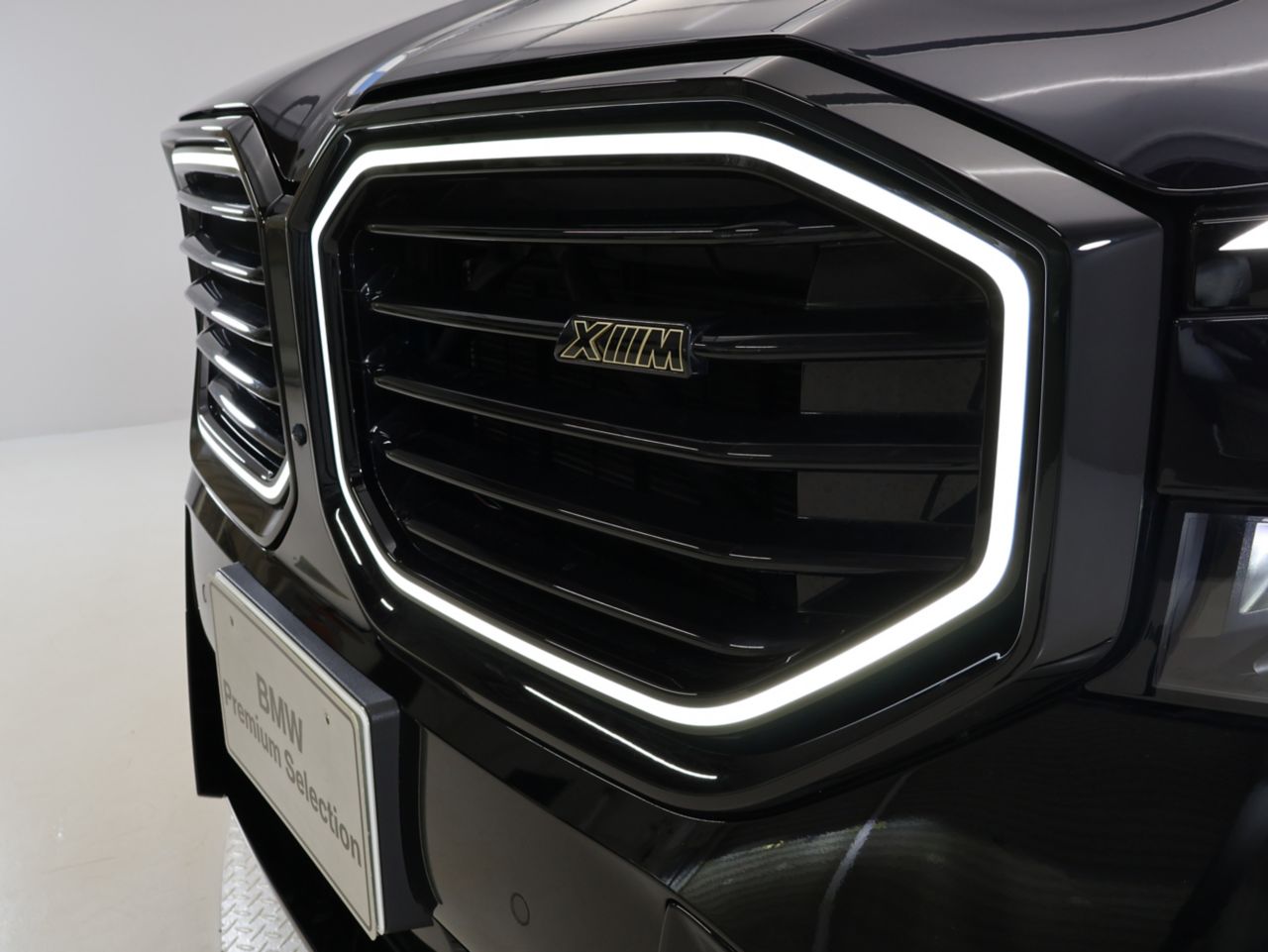 XM RHD