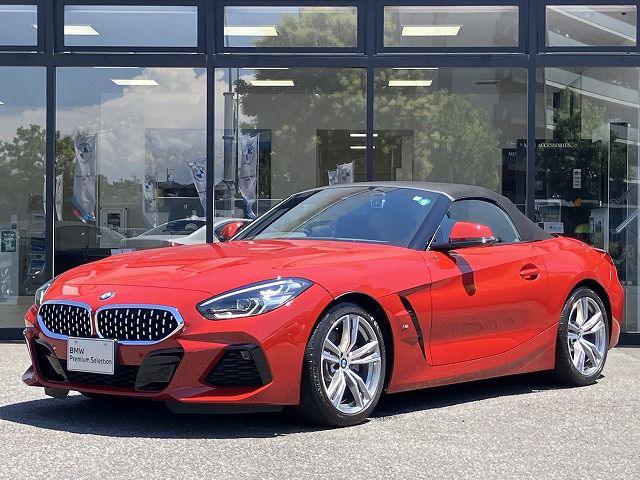 G29 z4 sDrive20i RHD