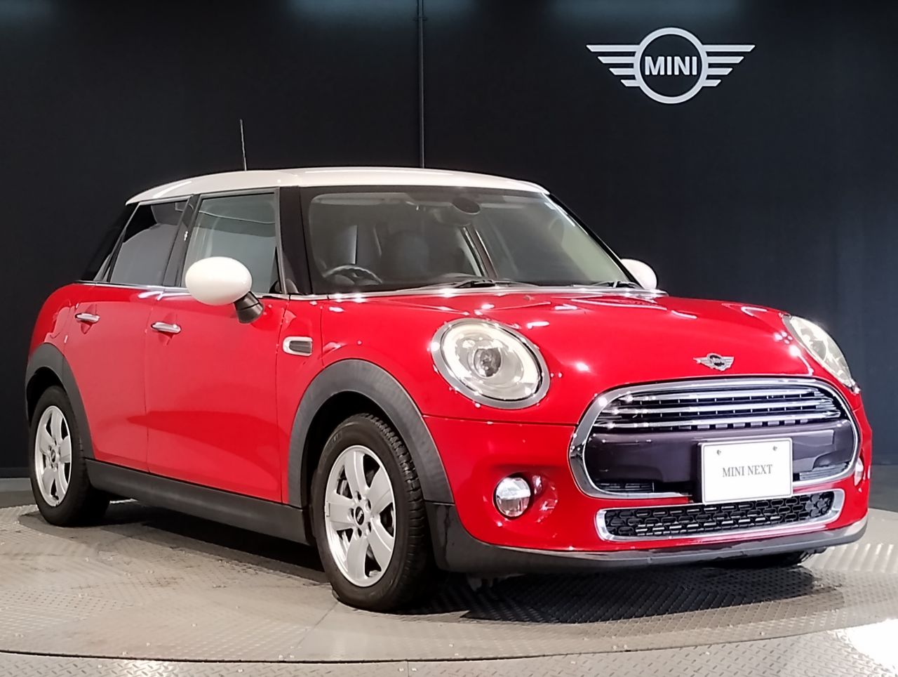 F55 COOPER