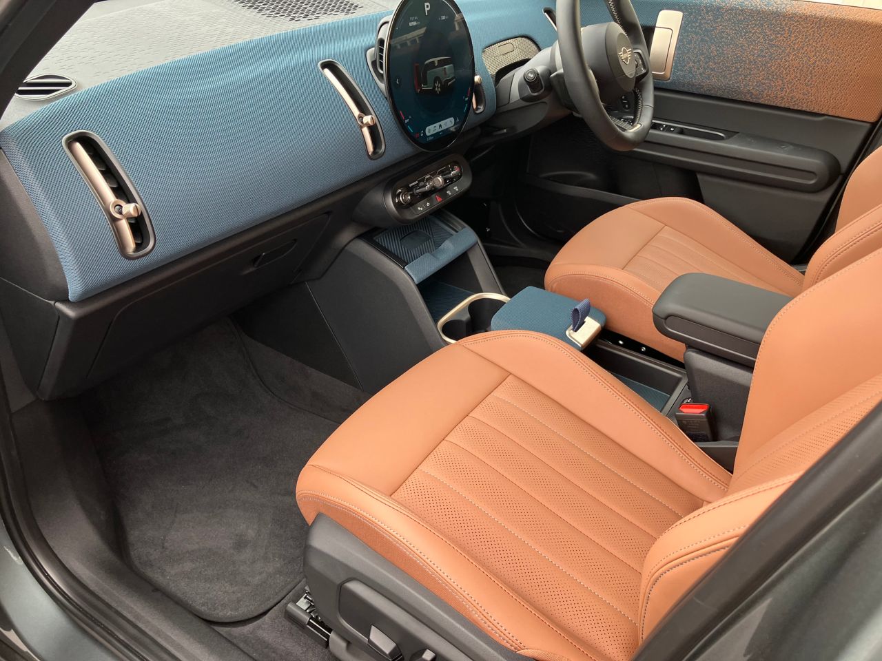 U25 MINI Countryman SE ALL4
