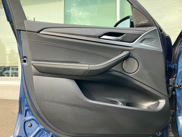 X4 xDrive20d RHD