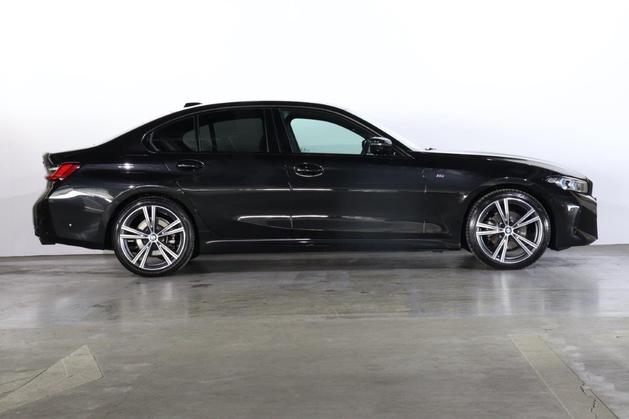 320d xDrive Berline RHD