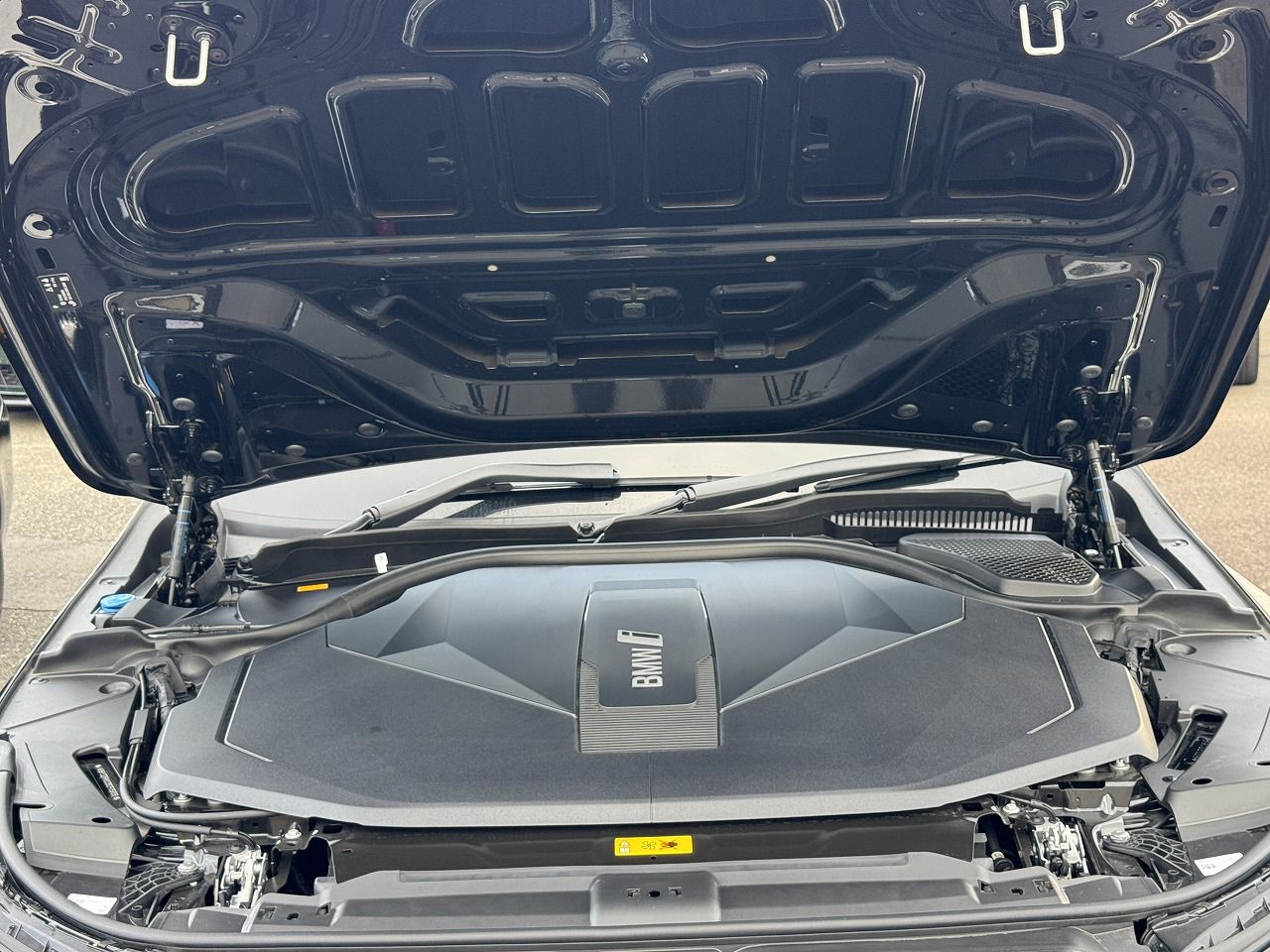 BMW i5 eDrive40 Sedan RHD