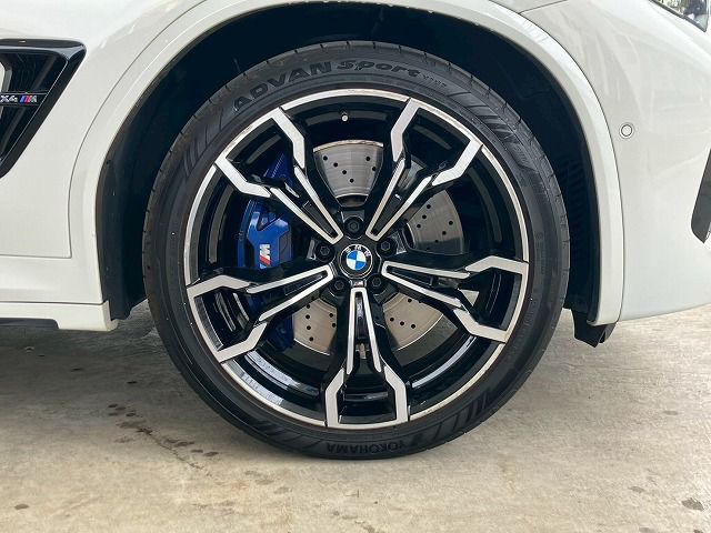 X4 M RHD