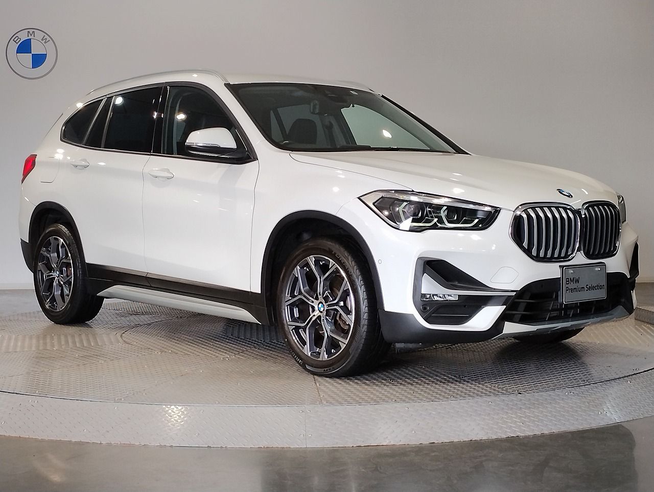 X1 sDrive18i RHD