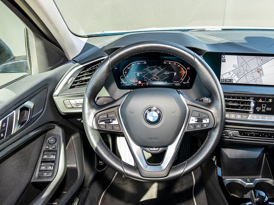 BMW 118